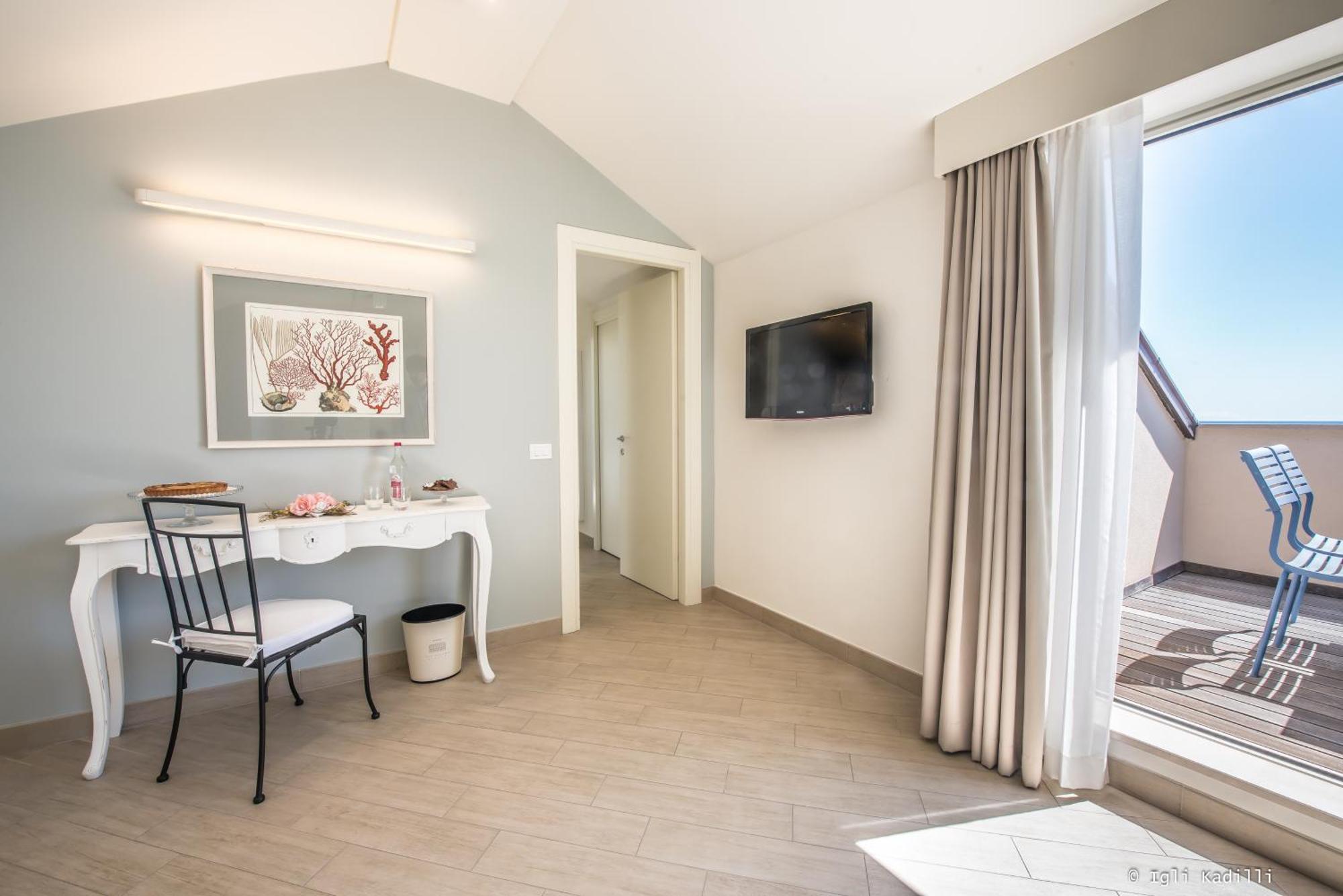 Hotel San Pietro Palace Finale Ligure Zewnętrze zdjęcie