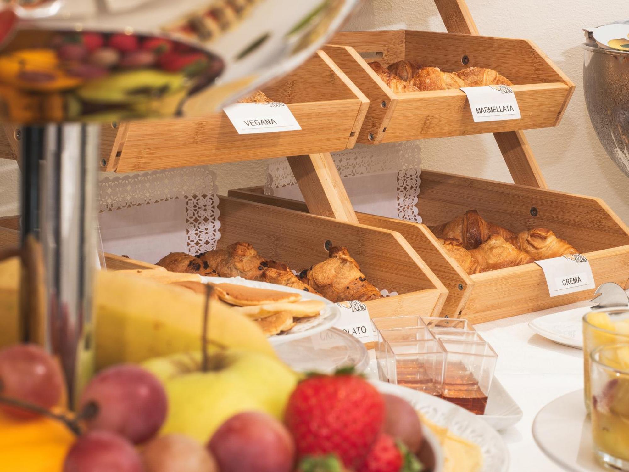 Hotel San Pietro Palace Finale Ligure Zewnętrze zdjęcie