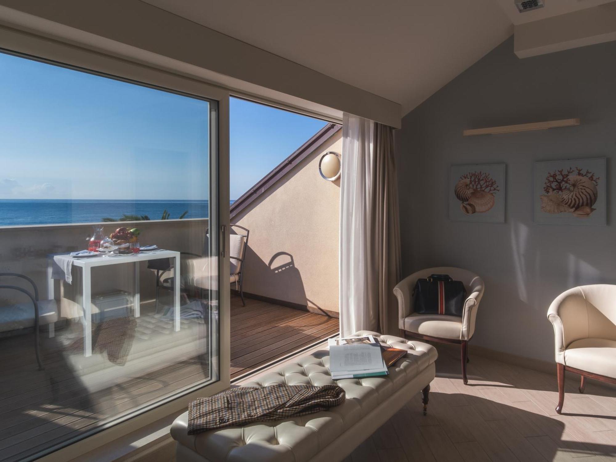 Hotel San Pietro Palace Finale Ligure Zewnętrze zdjęcie